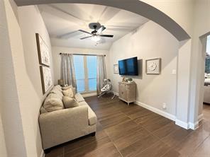 1525 Jocelyn Drive - Photo 19