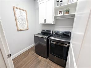 1525 Jocelyn Drive - Photo 27