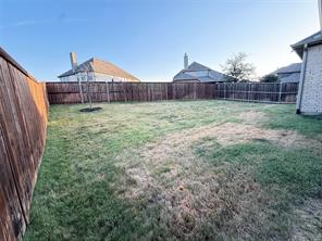 1525 Jocelyn Drive - Photo 29