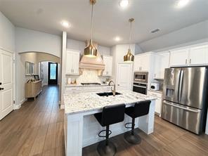 1525 Jocelyn Drive - Photo 9