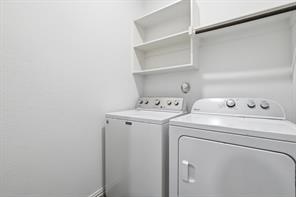 3012 Paruament Drive - Photo 20