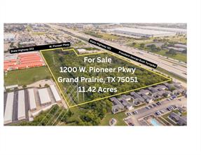 1200 W Pioneer Parkway - Photo 1