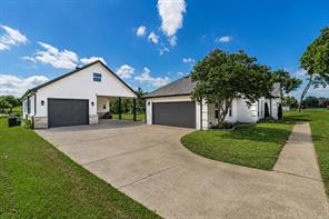 4038 Heritage Trail - Photo 1