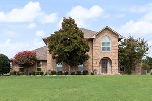 912 Summer Hill Lane - Photo 1