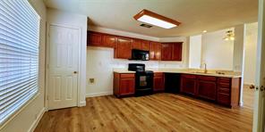 7208 Chateau Drive - Photo 4