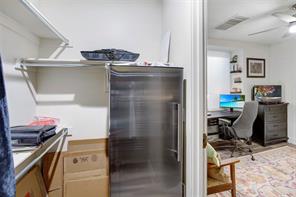 2600 W 7th Street - Photo 19