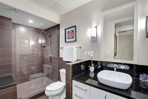 2600 W 7th Street - Photo 21