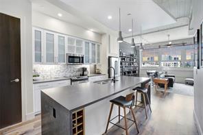 2600 W 7th Street - Photo 6