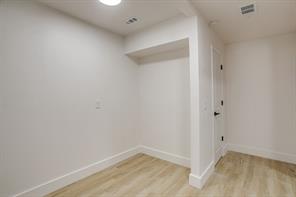 2601 Briarwood Drive - Photo 32