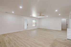 2601 Briarwood Drive - Photo 8