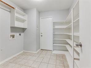 1305 GREENBRIAR Lane - Photo 8