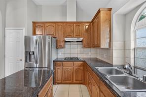 358 Fairlanding Avenue - Photo 9
