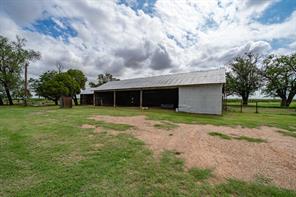 1527 CR 165 - Photo 27