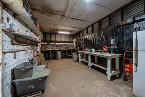1527 CR 165 - Photo 29