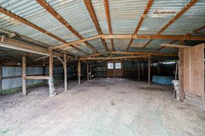 1527 CR 165 - Photo 36