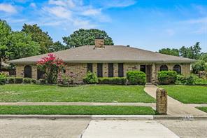 5024 Norfolk Drive - Photo 1