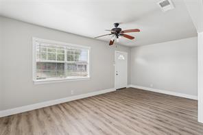 509 Clark Street - Photo 3
