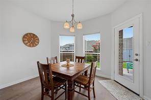 809 Violet Way - Photo 15