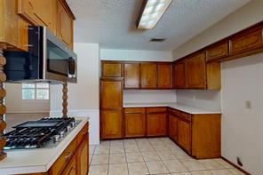 4501 Trowbridge Drive - Photo 14
