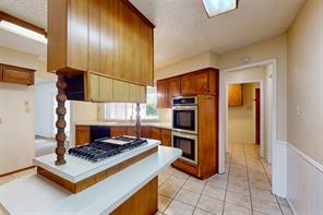 4501 Trowbridge Drive - Photo 15