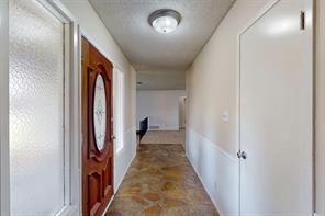 4501 Trowbridge Drive - Photo 8