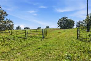 5615 N FM 51 - Photo 3