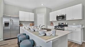 2800 HAWK Drive - Photo 4