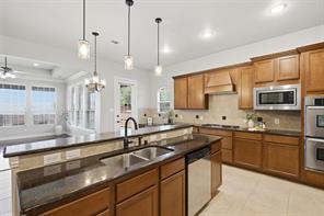 5700 Waterford Lane - Photo 8