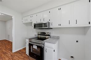 108 Loraine Street - Photo 13