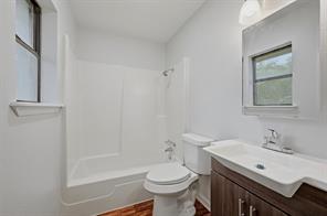 108 Loraine Street - Photo 21
