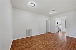 108 Loraine Street - Photo 9