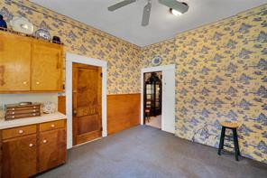 615 E Franklin Street - Photo 11