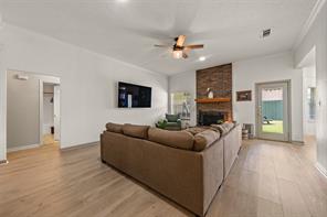 104 W Jade Drive - Photo 2