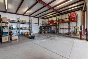 10630 Private Road 1310 - Photo 21