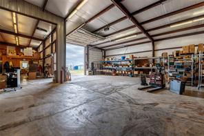 10630 Private Road 1310 - Photo 22