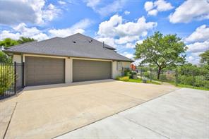 137 Crest Canyon Drive - Photo 32