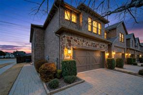 4857 Pasadena Drive - Photo 2