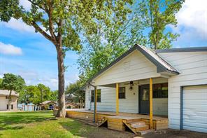 2103 Wildwood Way - Photo 1
