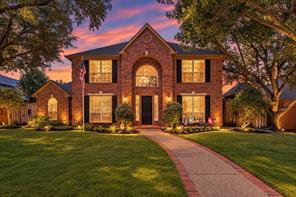 3620 Oakcrest Drive - Photo 1