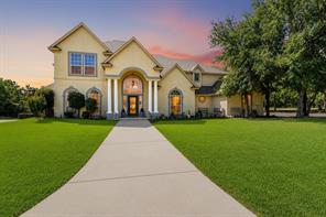100 Manders Court - Photo 1