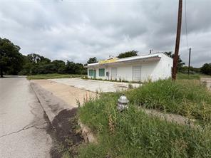 1813 Portland Avenue - Photo 1
