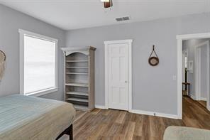 201 S Jones Street - Photo 18