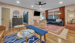 2523 McKenzie Avenue - Photo 10