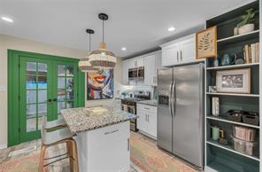 2523 McKenzie Avenue - Photo 14