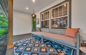 2523 McKenzie Avenue - Photo 2