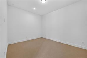 4444 Lamplights Drive - Photo 20
