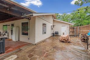 4111 Davis Road - Photo 31