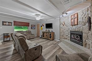 4111 Davis Road - Photo 5