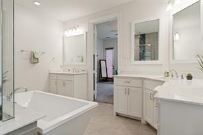 6008 Noyon Drive - Photo 16