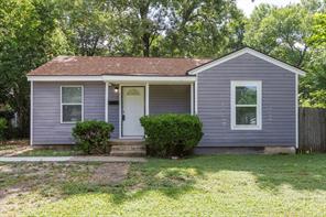 1738 Oak Hill Circle - Photo 1
